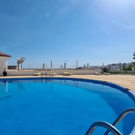 Apartamento T3 Centro De Com Piscina *
