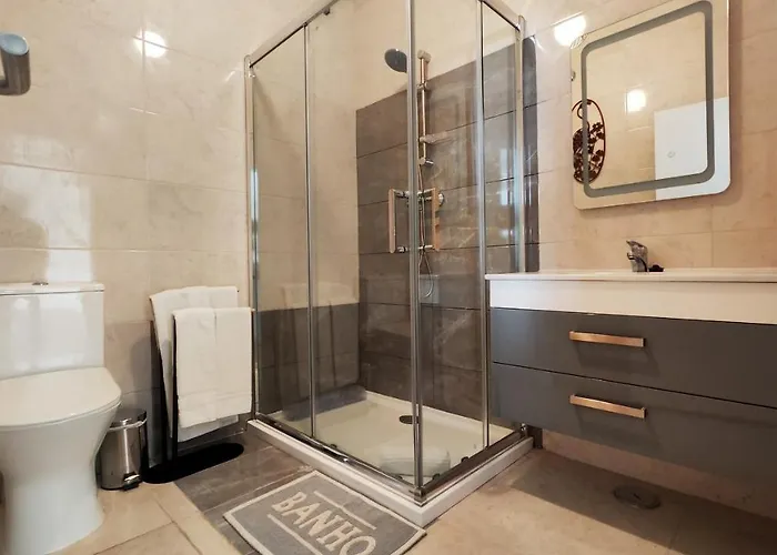 T3 Centro De Com Piscina Albufeira