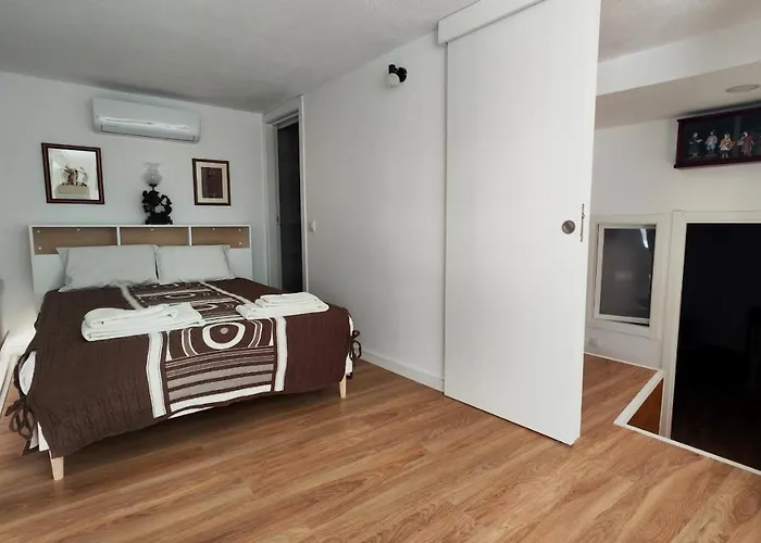 T3 Centro De Com Piscina *